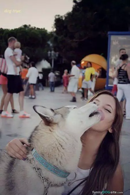 Huge Kiss